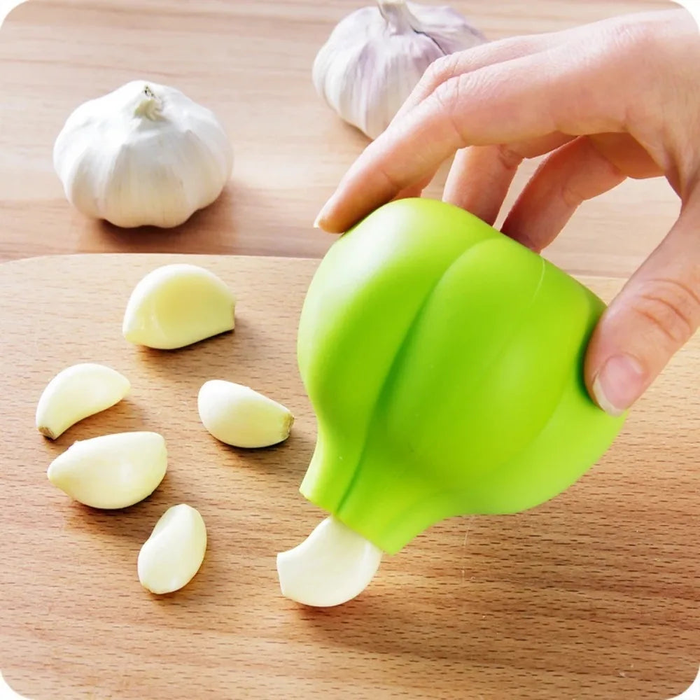 Magic Silicone Garlic Peeler Peel Useful Garlic Peeler Machine  Garlic Stripper Peeling Cooking Vegetable Gadgets D0013